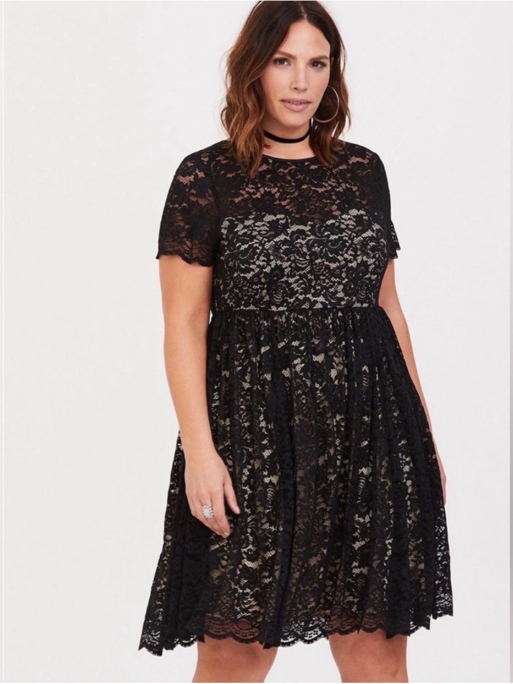 Torrid Black Illusion Neck Lace Skater Dress Short Sleeve Mini Size 4 tan Lined